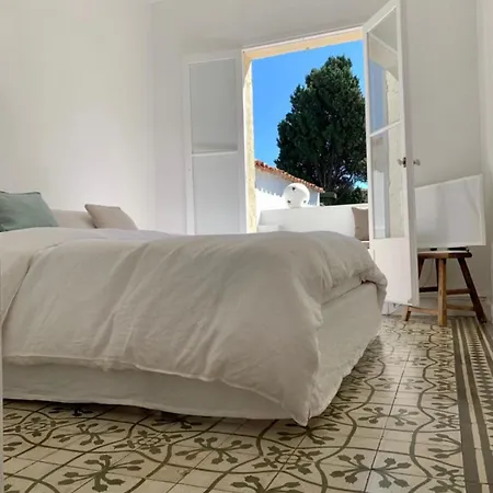With Mediterranean Charm With View Terrace * Antibes